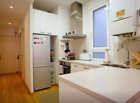 Apartman Flateli Enric Granados 72