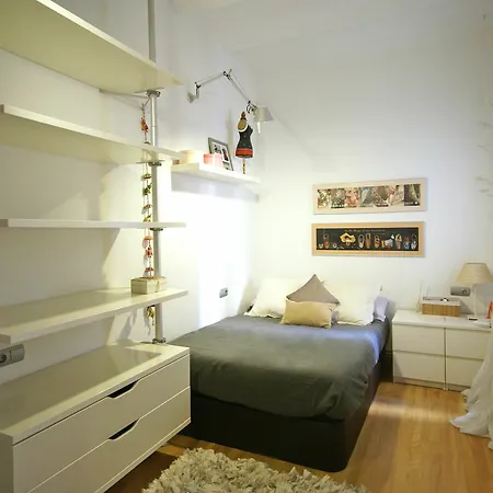 Apartament Flateli Enric Granados 72